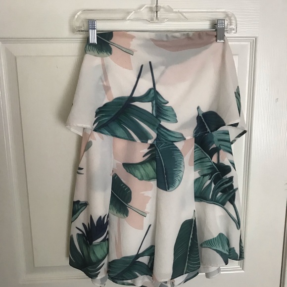 American Threads Other - Floral romper